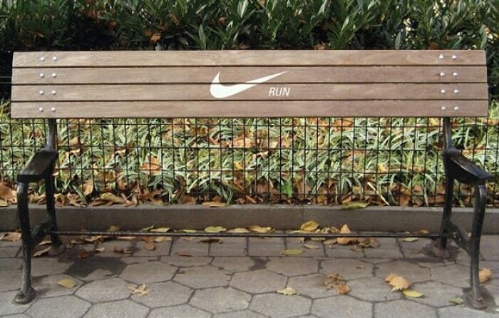 Nike che promuove l'allenamento.